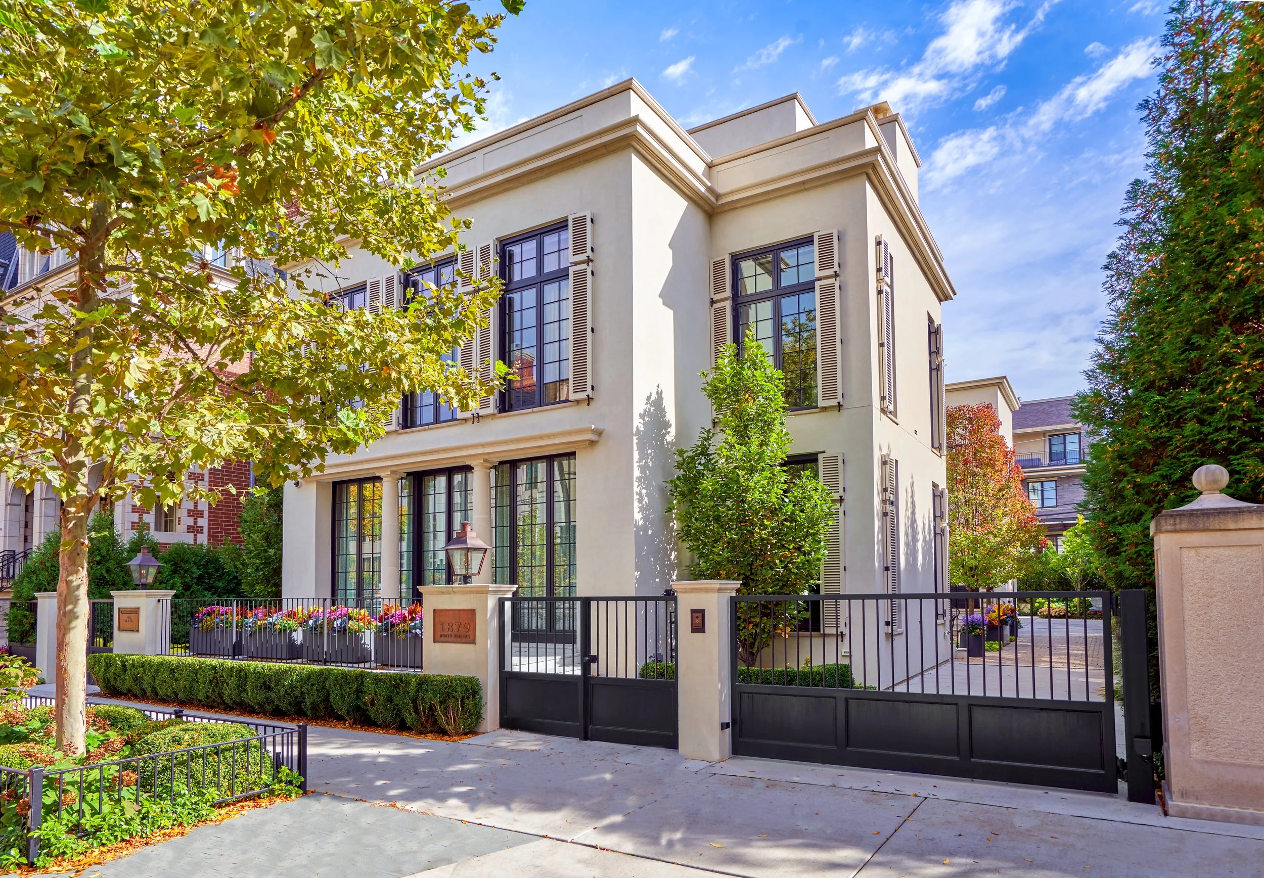 Exterior | Savane Design + Build